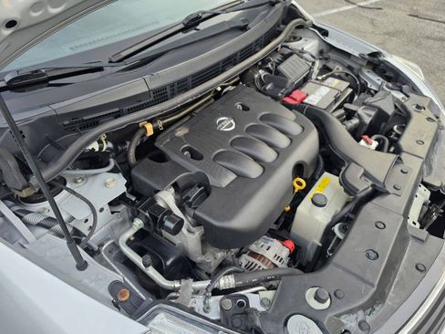 Used 2011 Nissan Versa 1.8 S w/ PWR Plus Pkg FWD image 40