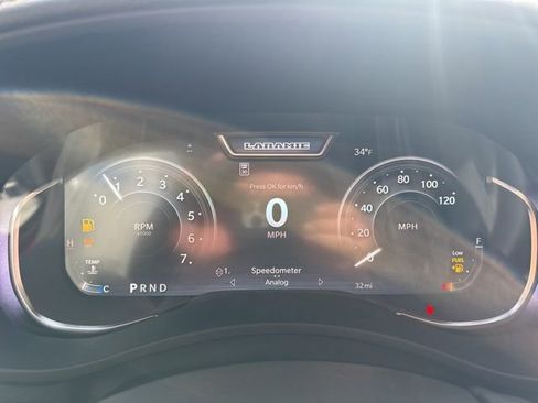 New 2026 RAM 2500 Laramie AWD/4WD image 12