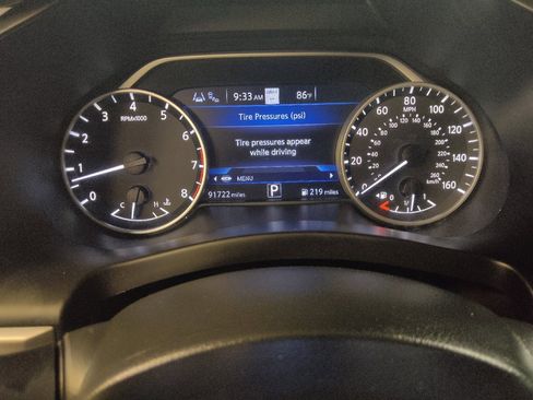 Used 2019 Nissan Murano Platinum FWD image 23