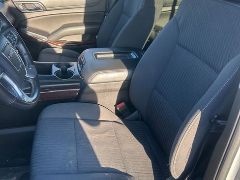 Used 2018 GMC Yukon SLE w/ Convenience Package image 10