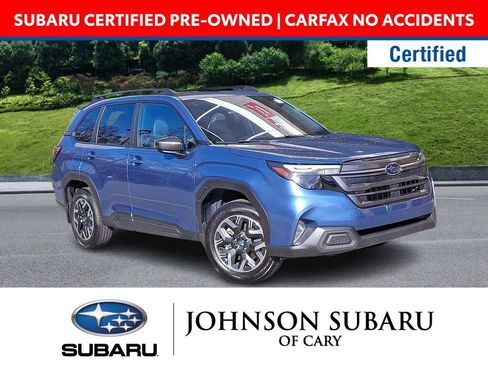 Used 2025 Subaru Forester Premium w/ Protection Package image 1