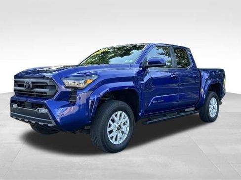 Certified 2024 Toyota Tacoma SR5 AWD/4WD image 1