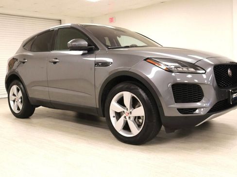 Used 2020 Jaguar E-PACE SE image 6