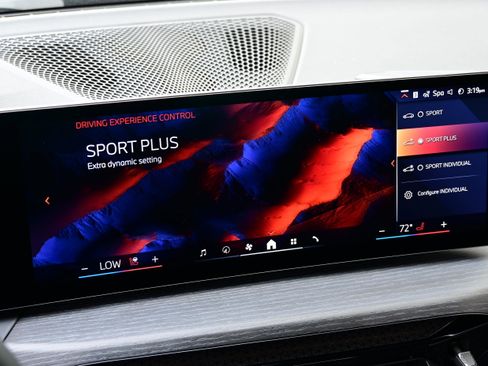 Used 2025 BMW 430i Coupe w/ M Sport Package image 33