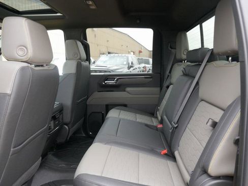 New 2026 Chevrolet Silverado 2500 ZR2 w/ LPO, Dark Essentials Package image 18