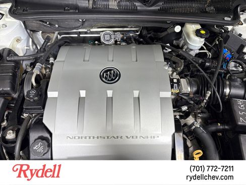 Used 2009 Buick Lucerne Super image 19