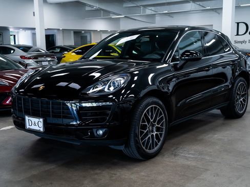 Used 2017 Porsche Macan S AWD/4WD image 3