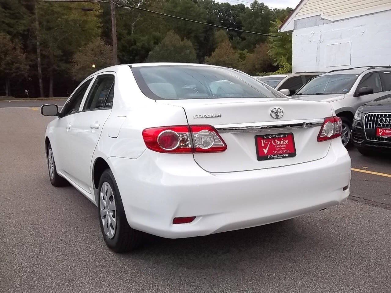Used 2013 Toyota Corolla L FWD image 3