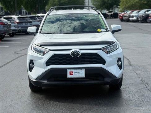 Certified 2020 Toyota RAV4 XLE w/ Convenience Package AWD/4WD image 13