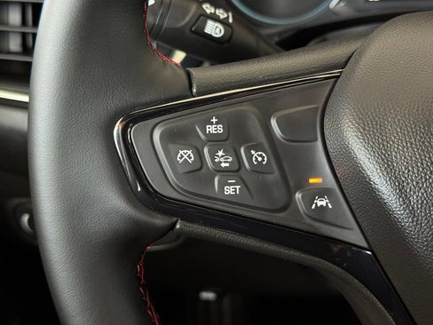 Used 2024 Chevrolet Equinox RS FWD image 29