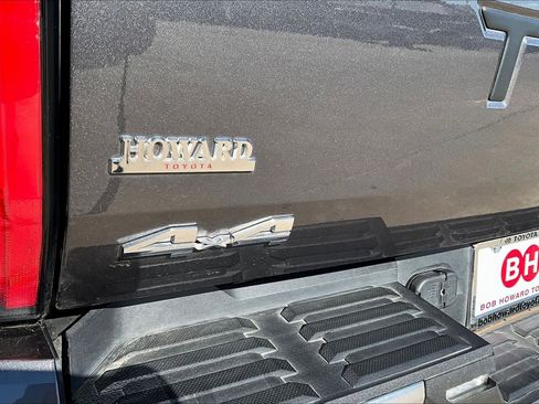Used 2025 Toyota Tundra Limited image 29