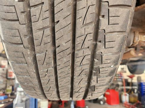 Used 2012 Ford Taurus SE FWD image 17