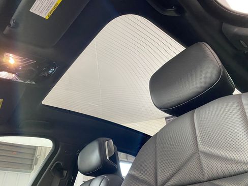 Certified 2024 BMW 740i xDrive image 14