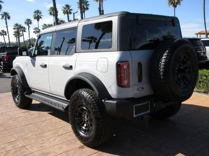 New 2026 Ford Bronco Outer Banks w/ Sasquatch Package