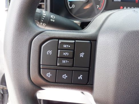 Used 2024 Ford F250 XL image 17