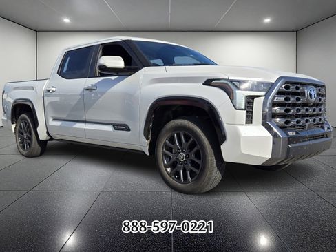 Used 2024 Toyota Tundra Platinum image 7