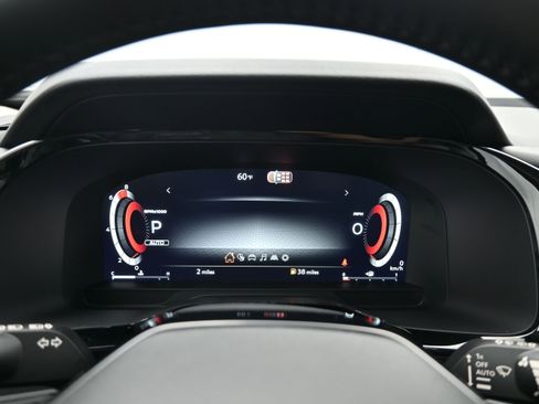 New 2026 Nissan Pathfinder Platinum AWD/4WD image 13