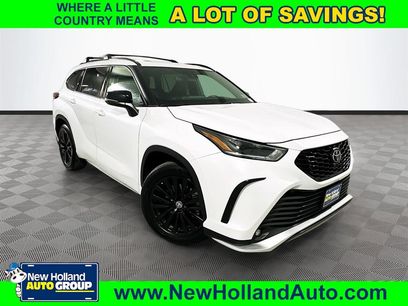 Used 2023 Toyota Highlander XSE