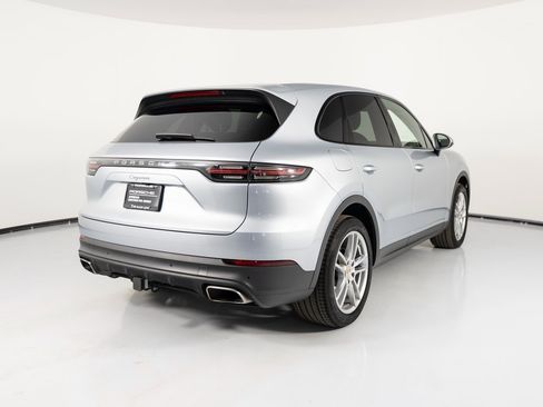 Certified 2023 Porsche Cayenne image 10