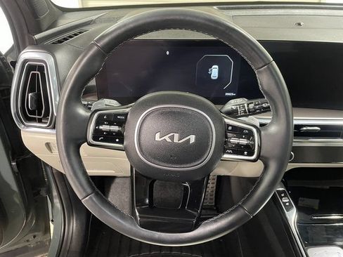 Used 2025 Kia Sorento SX Prestige AWD/4WD image 14
