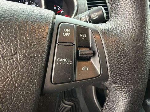 Used 2011 Kia Sorento EX FWD image 17