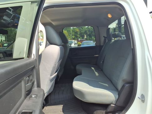 Certified 2016 RAM 2500 Tradesman w/ Chrome Appearance Group AWD/4WD image 18