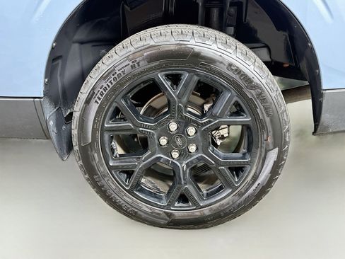 Used 2025 Ford Maverick XLT w/ XLT Luxury Package AWD/4WD image 29