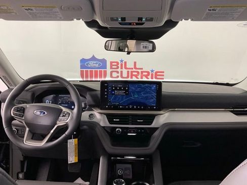 New 2025 Ford Explorer Active w/ Active Comfort Package image 19