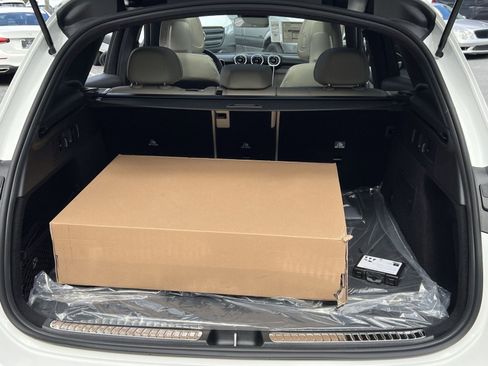 New 2026 Mercedes-Benz GLC 300 4MATIC image 31