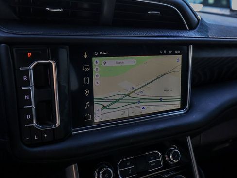 Used 2023 GMC Yukon Denali AWD/4WD image 35
