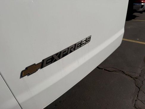 New 2025 Chevrolet Express 3500 Extended w/ Driver Convenience Package RWD image 28