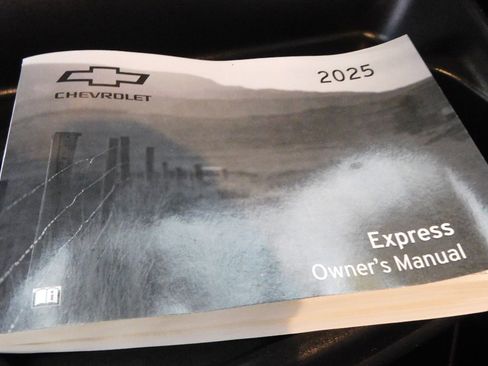 Used 2025 Chevrolet Express 2500 w/ Driver Convenience Package image 21