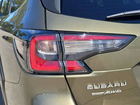 Certified 2025 Subaru Outback Limited w/ Tech Package 3 AWD/4WD image 7