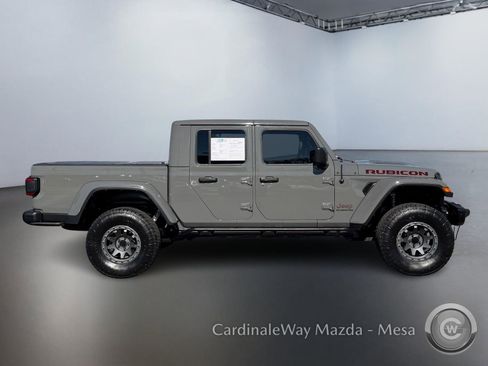 Used 2021 Jeep Gladiator Rubicon image 3