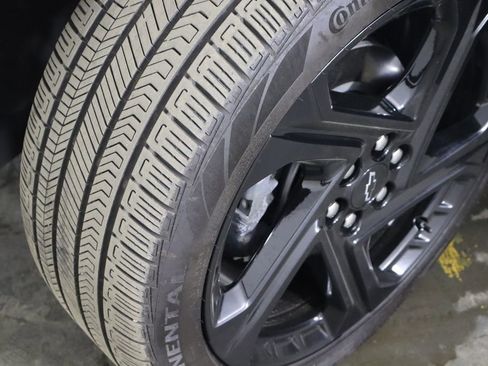 Used 2024 Chevrolet Equinox EV RS image 39