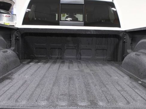 Used 2020 RAM 2500 Laramie image 12