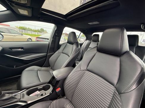 Used 2024 Toyota Corolla XSE FWD image 13