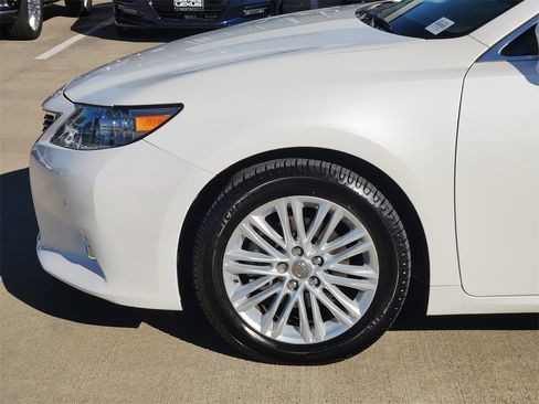 Used 2014 Lexus ES 350 image 8