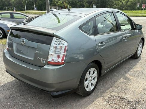 Used 2005 Toyota Prius FWD image 4