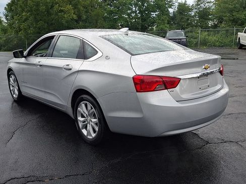 Used 2017 Chevrolet Impala LT FWD image 9