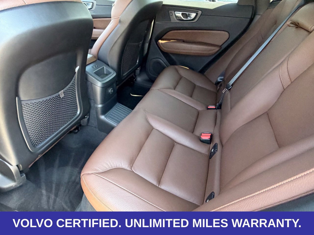 Certified 2024 Volvo XC60 T8 Plus w/ Protection Package Premier AWD/4WD image 34