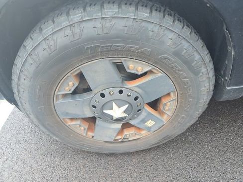 Used 2012 Ford Escape XLS FWD image 7