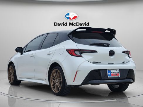 Used 2025 Toyota Corolla Hatchback image 4