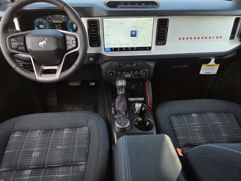 New 2026 Ford Bronco Heritage Edition AWD/4WD image 5