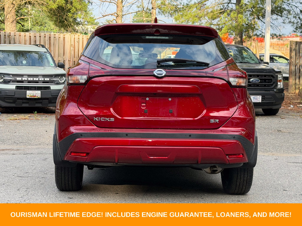 Used 2021 Nissan Kicks SR w/ SR Premium Package FWD image 7