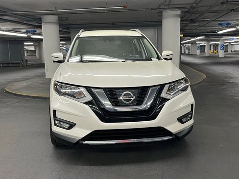 Used 2017 Nissan Rogue SL image 27
