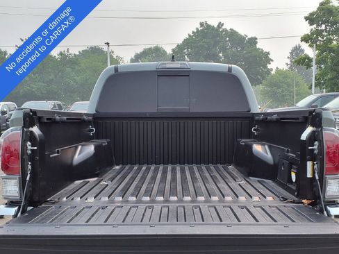 Used 2023 Toyota Tacoma TRD Off-Road AWD/4WD image 10