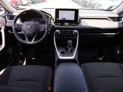 Used 2025 Toyota RAV4 XLE w/ Weather Package AWD/4WD image 21