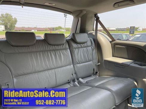 Used 2005 Honda Odyssey Touring image 16