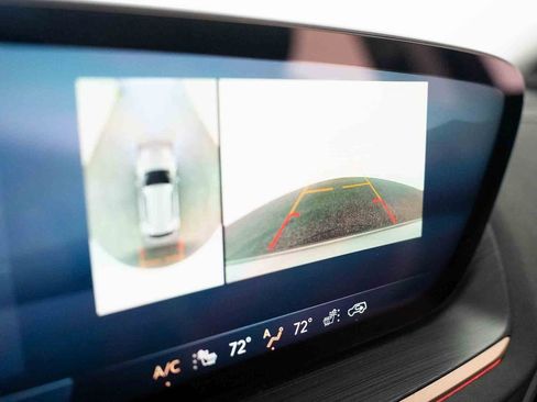 Used 2024 Buick Envision Sport Touring image 30